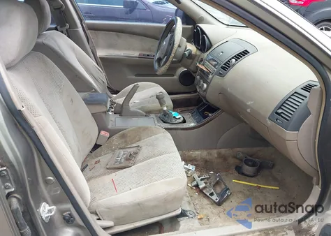 2005 Nissan Altima 2.5 S из США, поврежденный, VIN 1N4AL11D15C956120